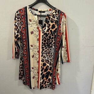 NWT Lily by Firmiana women’s flower leopard dress size M